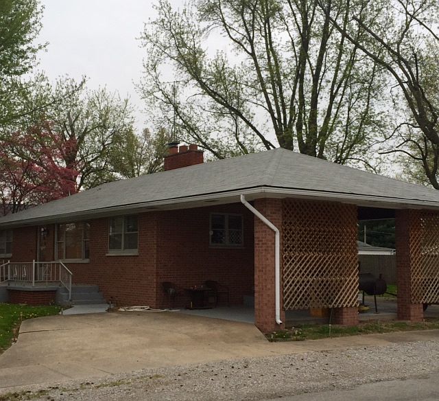2nd image of 512 S Douglas St