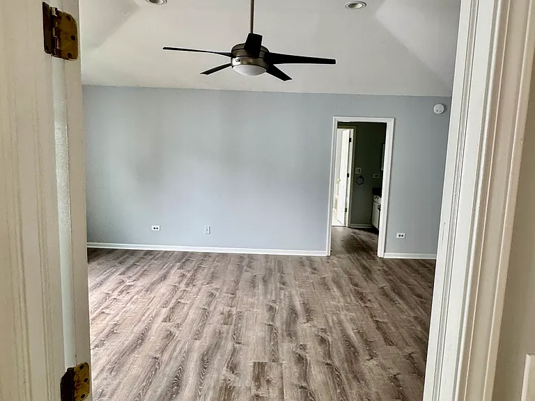 914 Sweetflower Dr — Photo 28