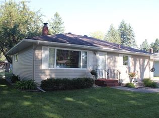 1610 16th St S, Moorhead, MN 56560