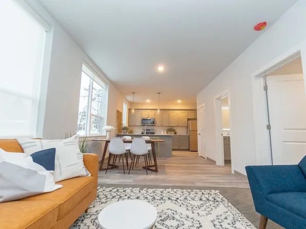 City Lofts Contemporary Living in Downtown Winooski, 15 Manseau St #303, Winooski, VT 05404