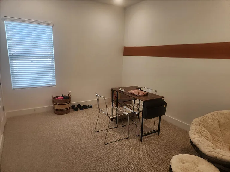 5831 Highland Sky Ln — Photo 11