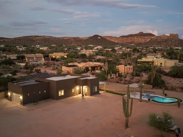 4921 N WOLVERINE PASS Road, Apache Junction, AZ 85119