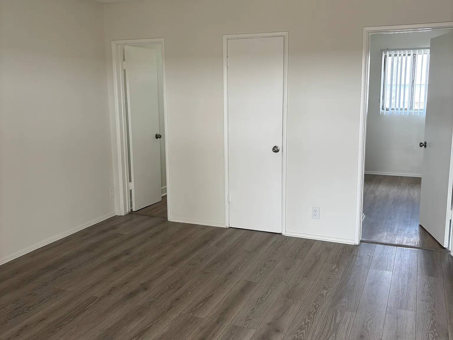 3702 Motor Ave — Photo 2