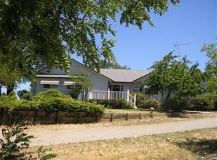 14022 Crown Oak Dr, Prather, CA