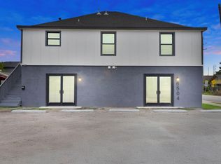 6504 Canal St #2B, Houston, TX 77011