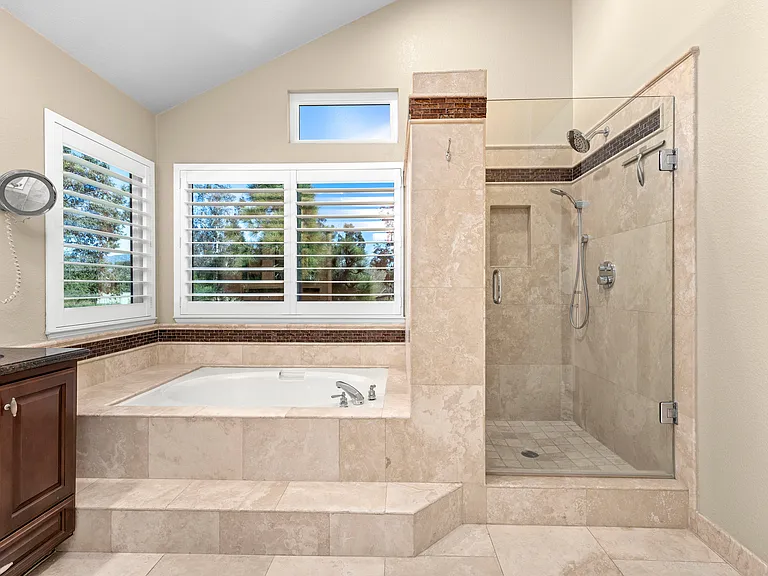 13163 Valewood Rd — Photo 26