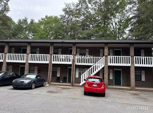 1025 Klyce St UNIT 3, Eden, NC 27288