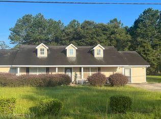 4176 Smith Rd SE, Townsend, GA 31331