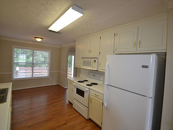 2nd image of 1840 Alcovy River Dr