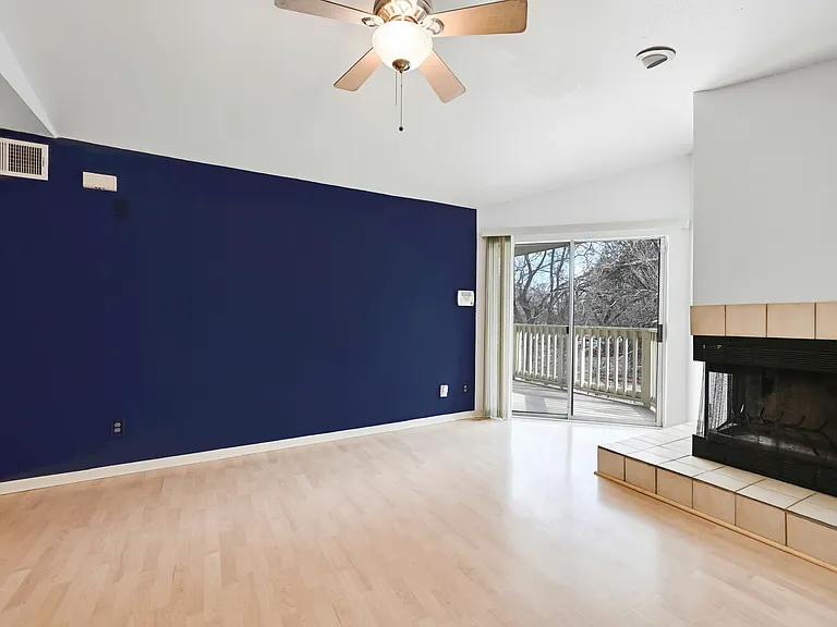 2450 Wickersham Ln #710 — Photo 4