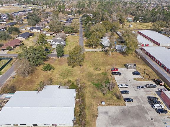 4th image of 740 Sam Houston Jones Pkwy