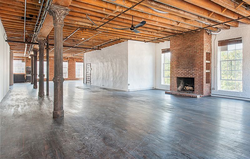 2nd image of 130 W 3rd St APT 4N