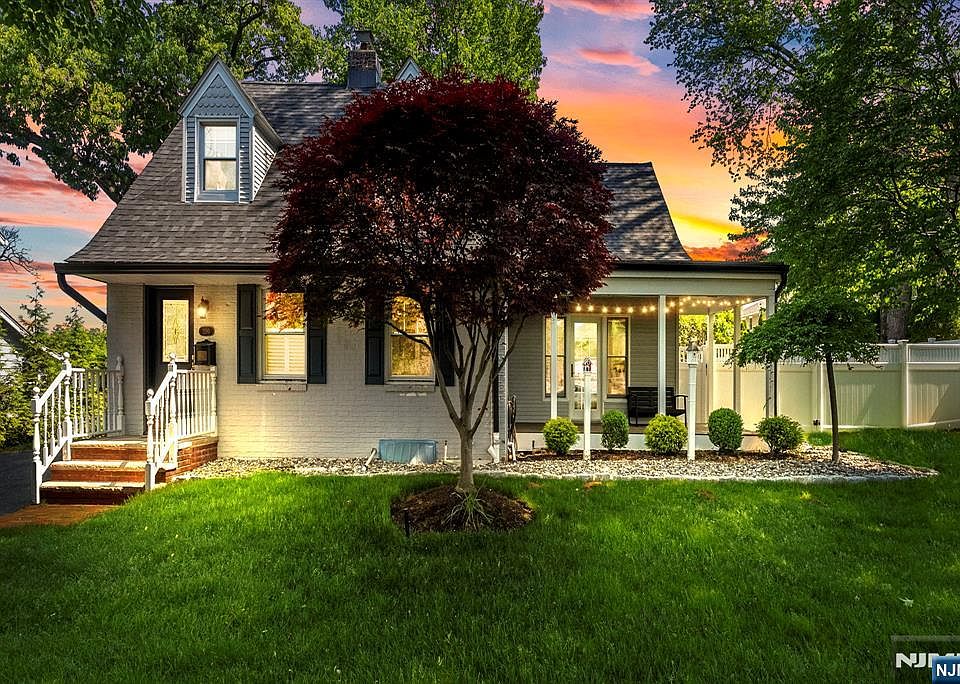 1st image of 200 Hillside Avenue