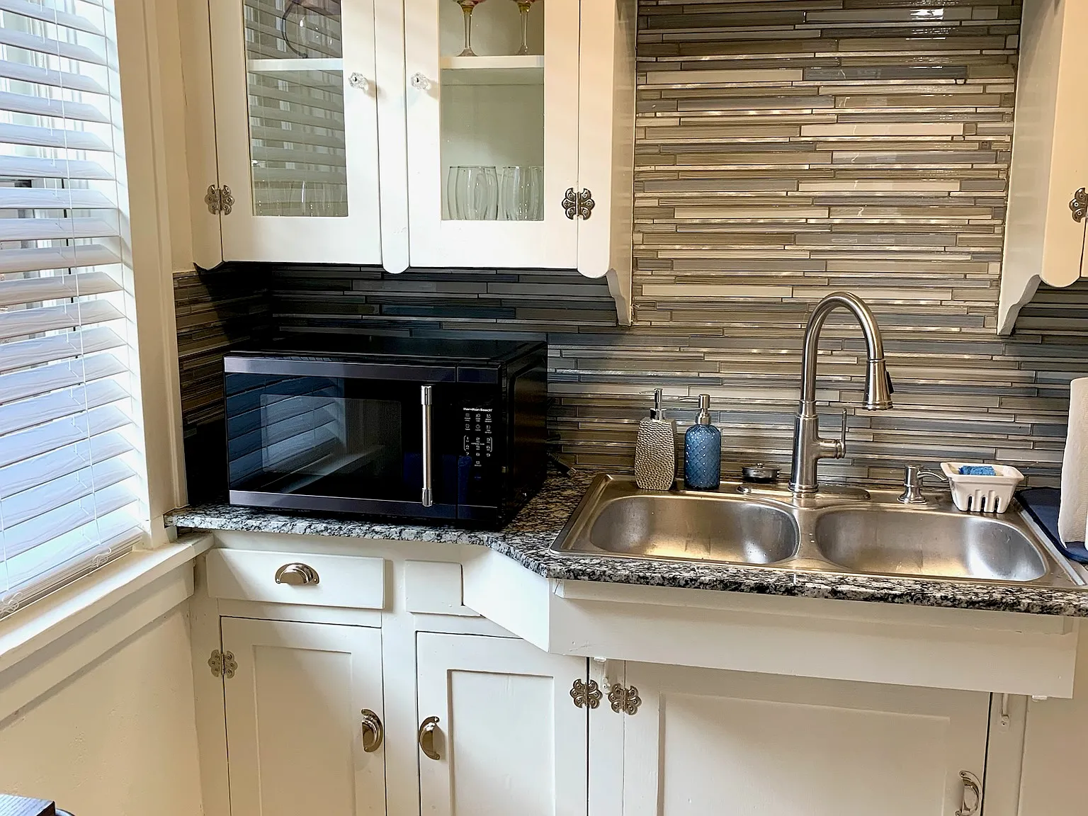 1 bed, 750 sqft, $1,075 — Photo 2