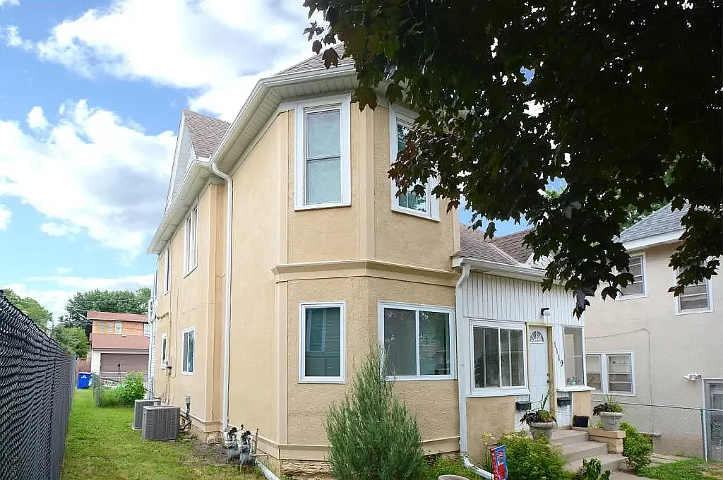 3 bed, 1500 sqft, $1,500 — Photo 1