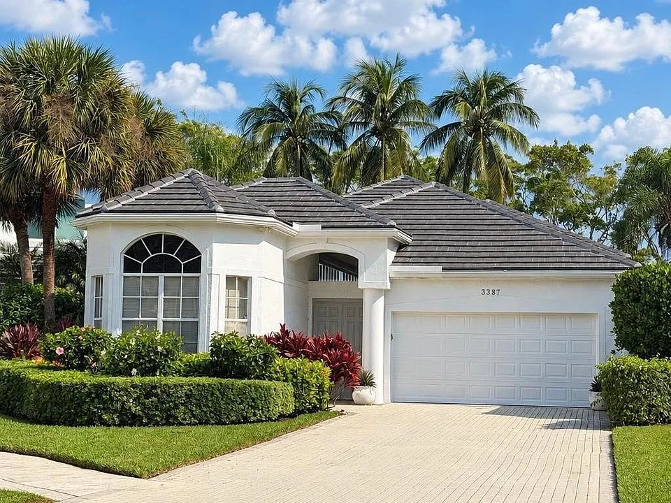3387 NW 53rd Cir
