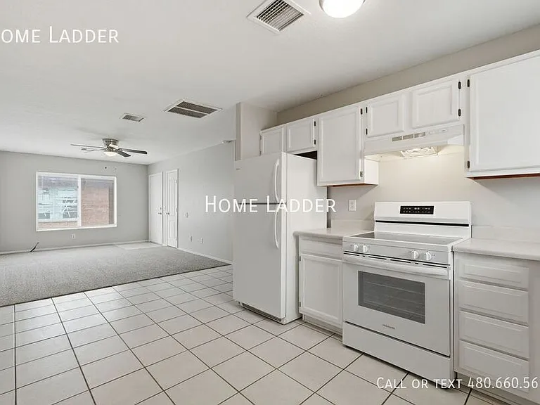 4130 N Toltec Rd #C — Photo 11