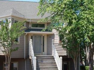 13938 Queens Harbor Rd, Charlotte, NC 28278