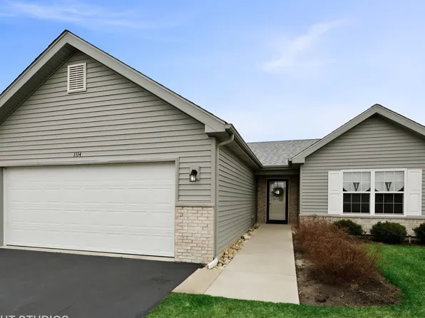 1114 Monroe Ave, McHenry, IL 60050