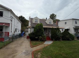 14730 Huxley St, Rosedale, NY 11422