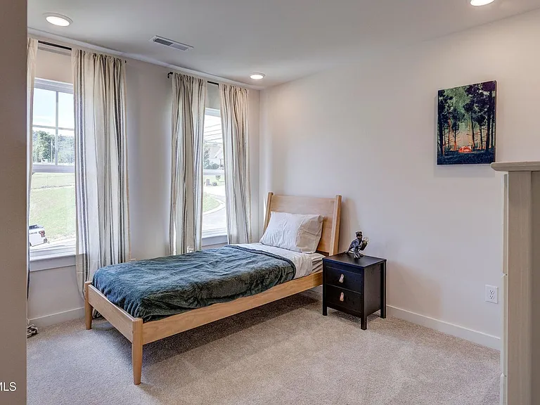4165 Gambrel Oaks St — Photo 6