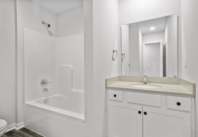 Oak Woods Townhomes — Photo 90