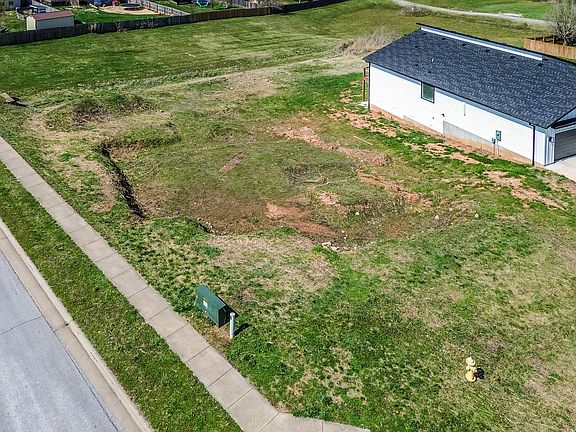 3rd image of 4473 N Toby Avenue