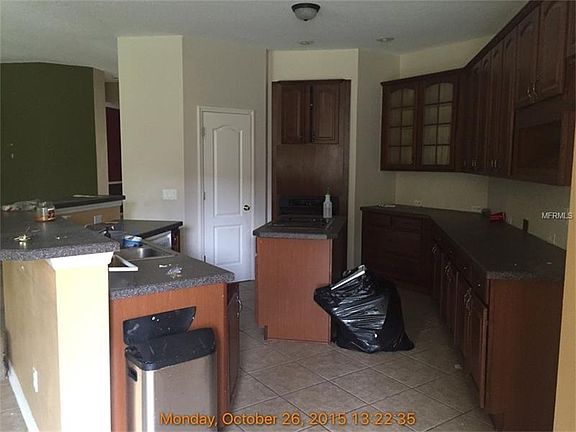 4th image of 412 Mary Ellen Ct
