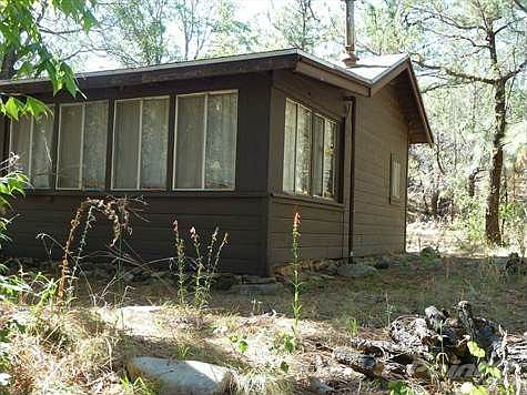 Cabin SE cornersleeping porch