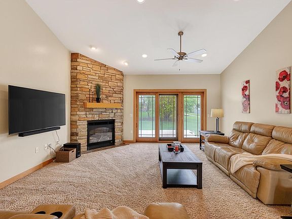 2nd image of 325 Breckenridge Road
