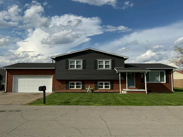 712 Scott St, Worthington, KY 41183