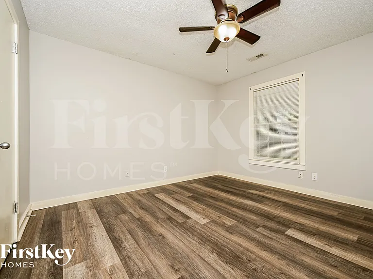 1515 Flat Rock Rd — Photo 12