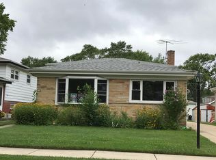 9234 Linder Ave, Morton Grove, IL 60053