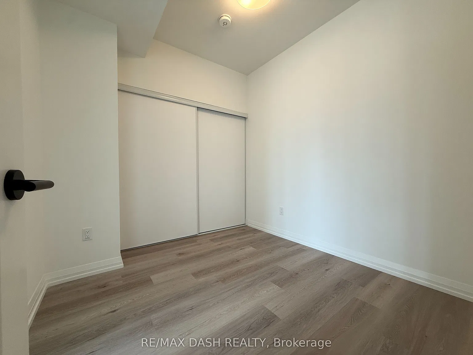 2 bed, $3,240 — Photo 3