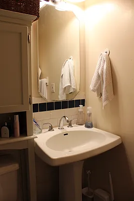 Rented by 4 Points Properties | media 1