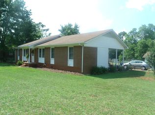 509 Johnston Rd, Ninety Six, SC 29666