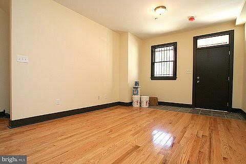 4th image of 1839 N Bouvier St