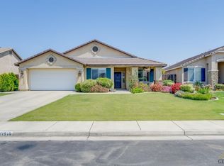 11910 Stratosphere Ave, Bakersfield, CA 93312
