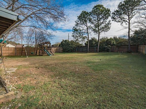 5th image of 1212 Meadowview Dr