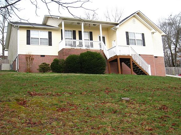 2nd image of 285 Farmway Dr SE