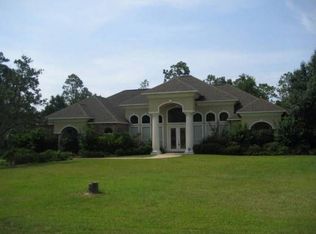 5501 Woody End Rd, Ocean Springs, MS 39564