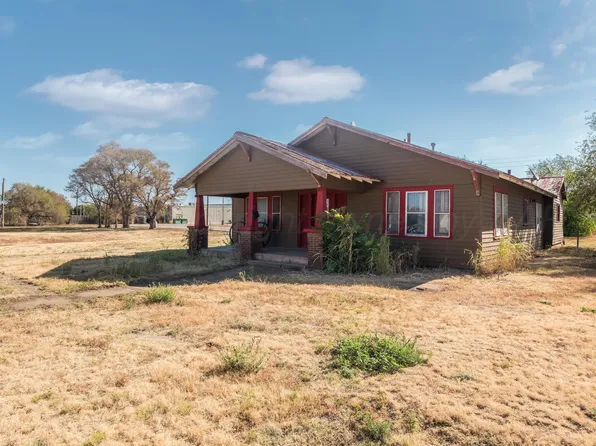 520 N Wall St, Shamrock, TX 79079