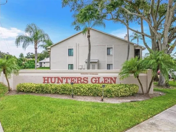 2067 Hunters Glen Dr APT 312, Dunedin, FL 34698