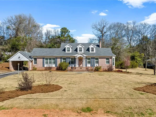 6102 26th Ave, Valley, AL 36854