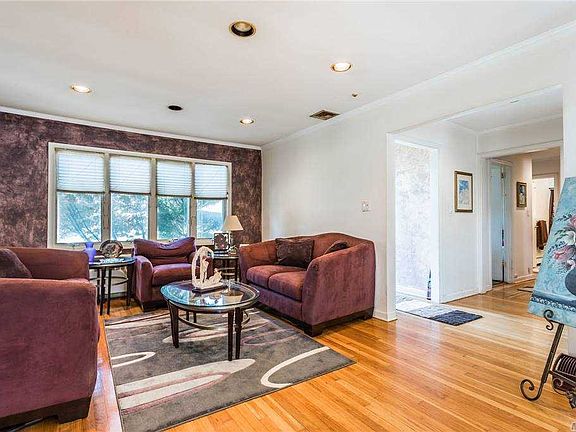 2nd image of 757 Greta Pl