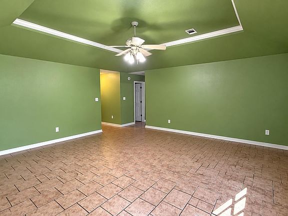 2nd image of 4604 Geraldine Cv