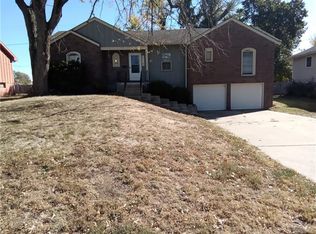 12419 Jackson Ave, Grandview, MO 64030