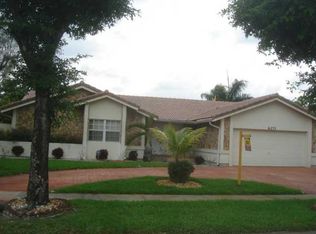 6271 NW 201st St, Hialeah, FL 33015