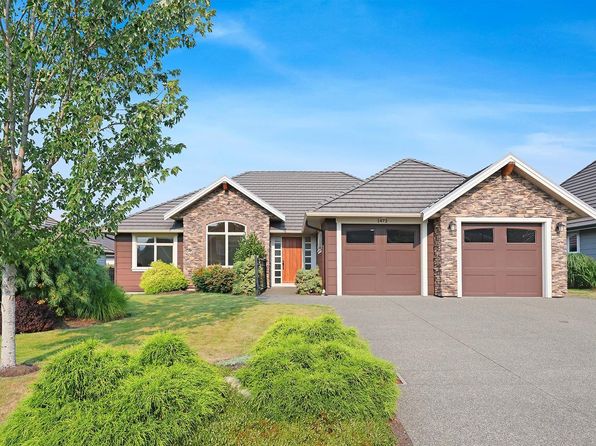1472 Crown Isle Dr, Courtenay, BC V9N 4B2