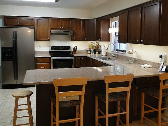 4th image of 269 SW Blueberry Pl